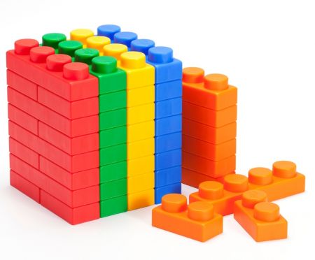 UNIPLAY BASICシリーズのブロックはSTEAMと感覚遊びをサポート